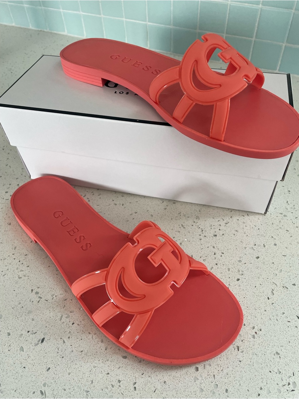 GUESS Coral-Red Jelly Slide Sandals for Women - Picture 2 of 4